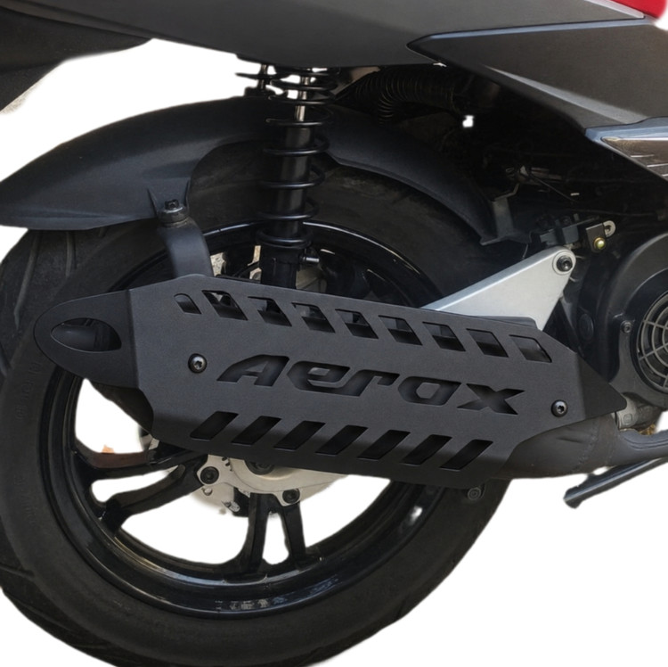 محافظ اگزوز YAMAHA Aerox GP کد ۰۰۰۱۰۶