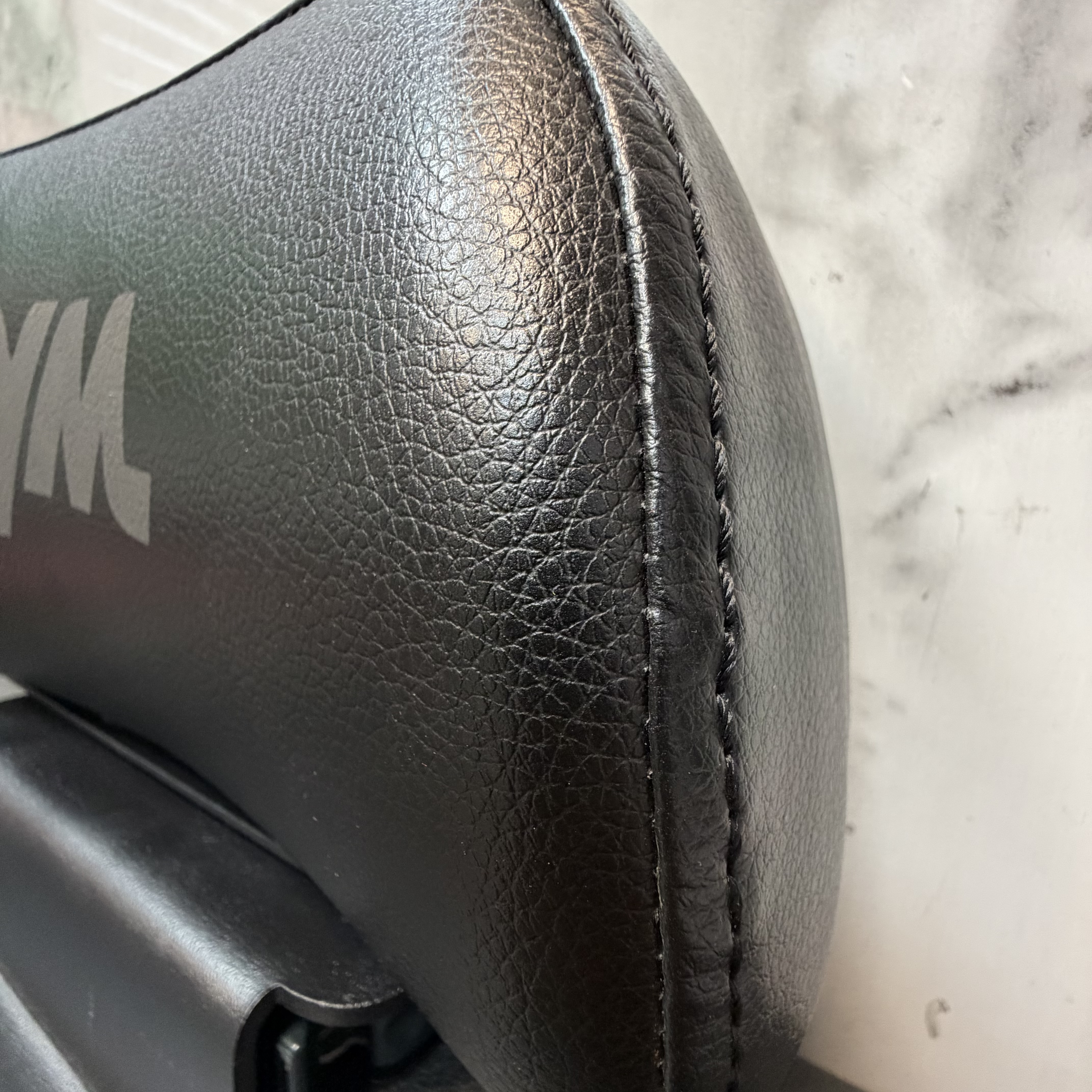 پشت زین ثابت هاسکی Sym Adv 175 کد 201426