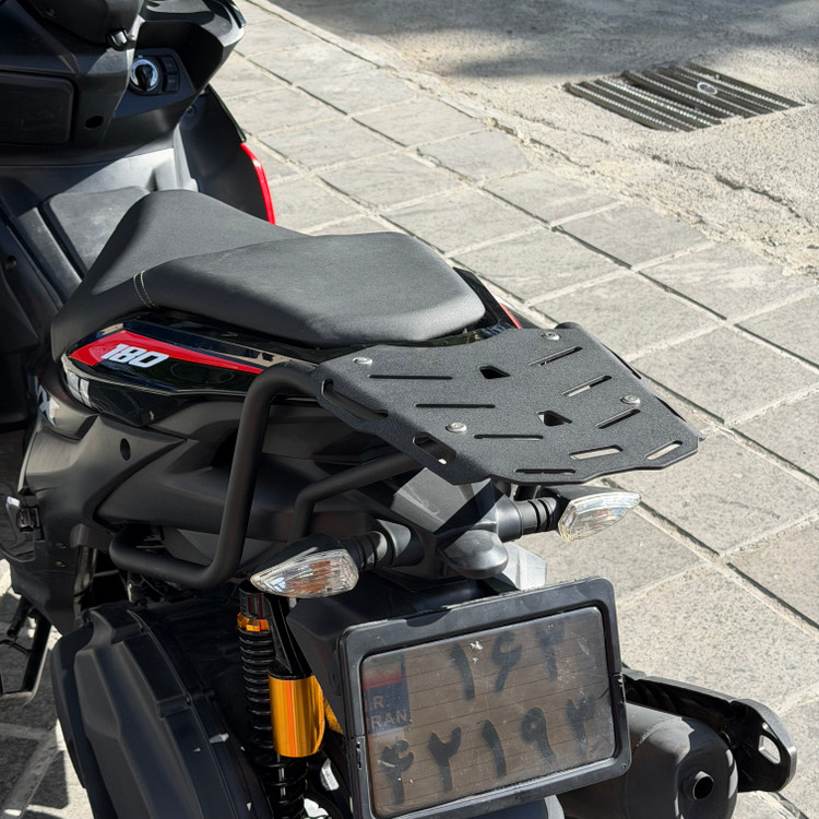 ترکبند / براکت نگهدارنده صندوق عقب YAMAHA Aerox اصل کد 201404