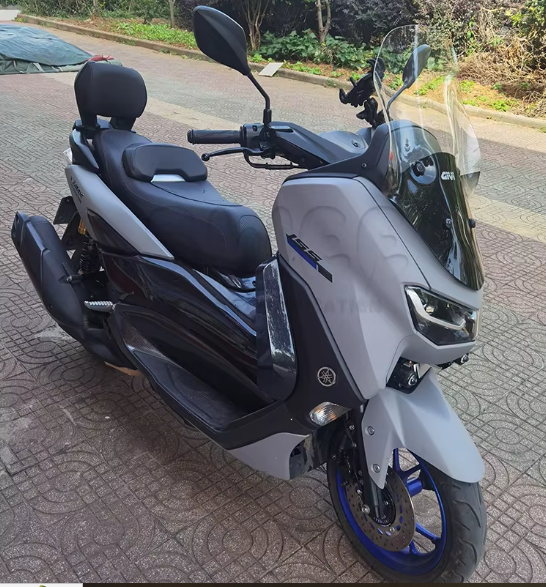 پشت زین /تکیه گاه ترکنشین Yamaha Nmax مناسب اتاق قدیم (1) اصل کد 000016