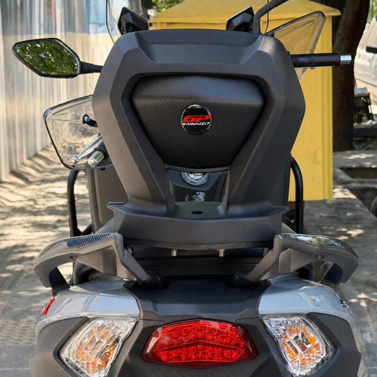 پشت زین / تکیه گاه سرنشین جویمکس Sym Joymax GP کد 000016