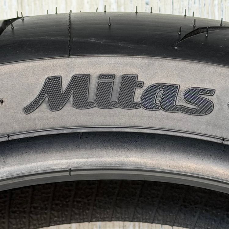 لاستیک میتاس 140/70/17 گل خلوت اسپرت فورس پلاس / + MITAS SPORT FORCE / ساخت اروپا کشور اسلوونی اصل / مناسب چرخ عقب کد 200552