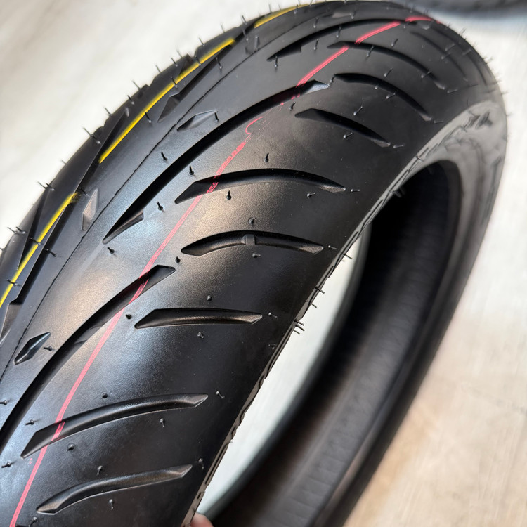 لاستیک میتاس 120/70/15 گل شلوغ تورینگ فورس / MITAS TOURING FORCE SC / ساخت اروپا کشور اسلوونی اصل / مناسب چرخ جلوJr300/ Xmax کد 200550