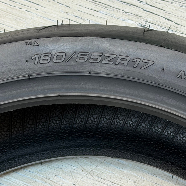 لاستیک میتاس 180/55/17 گل خلوت اسپرت فورس / MITAS SPORT FORCE / ساخت اروپا کشور اسلوونی اصل / مناسب چرخ عقب کد ۲۰۰۷۵۹