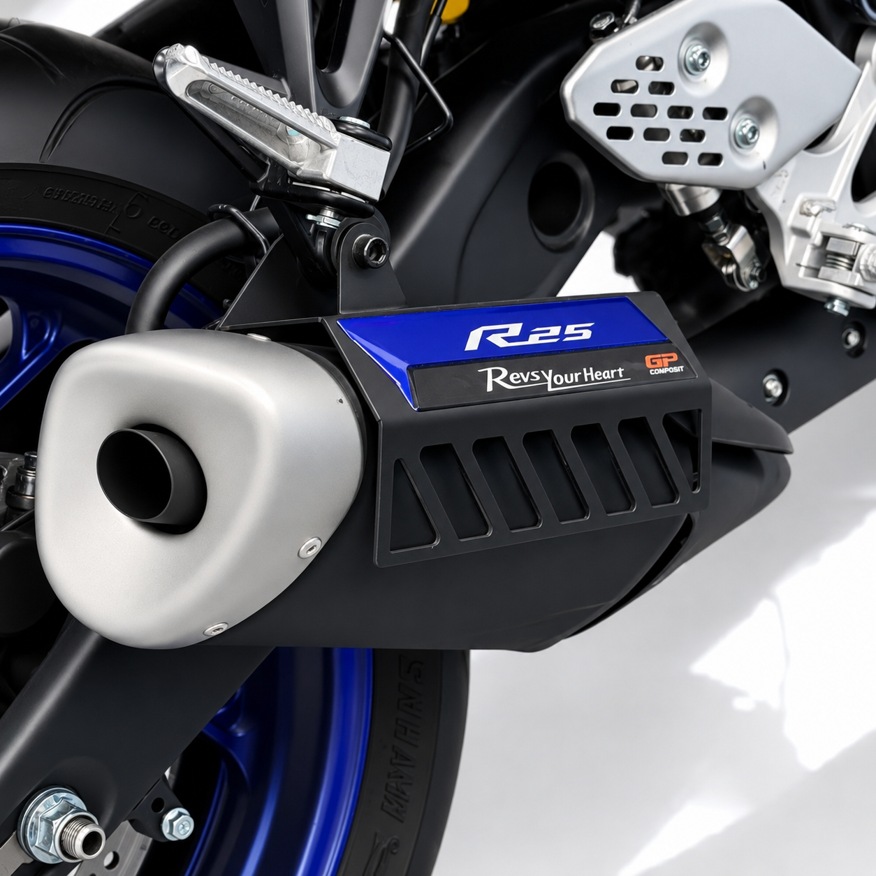 محافظ اگزوز YAMAHA R25 Blue کد 201515