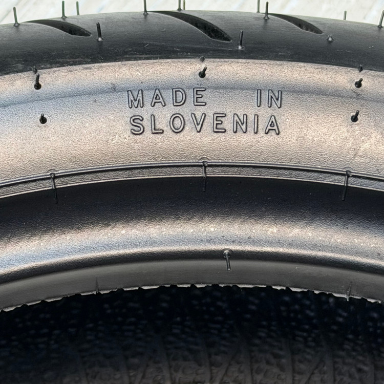 لاستیک میتاس 120/70/14 گل شلوغ تورینگ فورس / MITAS TOURING FORCE SC / ساخت اروپا کشور اسلوونی اصل / جلو Joymax -Aerox / کد 200744