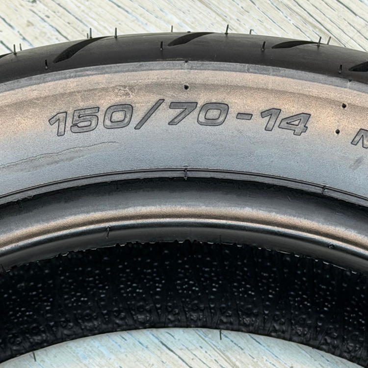 لاستیک میتاس گل شلوغ تورینگ فورس اس سی 150/70/14 / MITAS TOURING FORCE SC / ساخت اروپا کشور اسلوونی اصل / مناسب چرخ عقب XMAX AEROX کد ۲۰۰۸۹۷