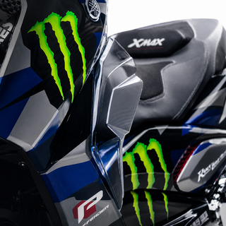 طلق جلو پا اسپرت YAMAHA Xmax New Face / ساخت اندونزی اصل کد ۲۰۰۴۵۵