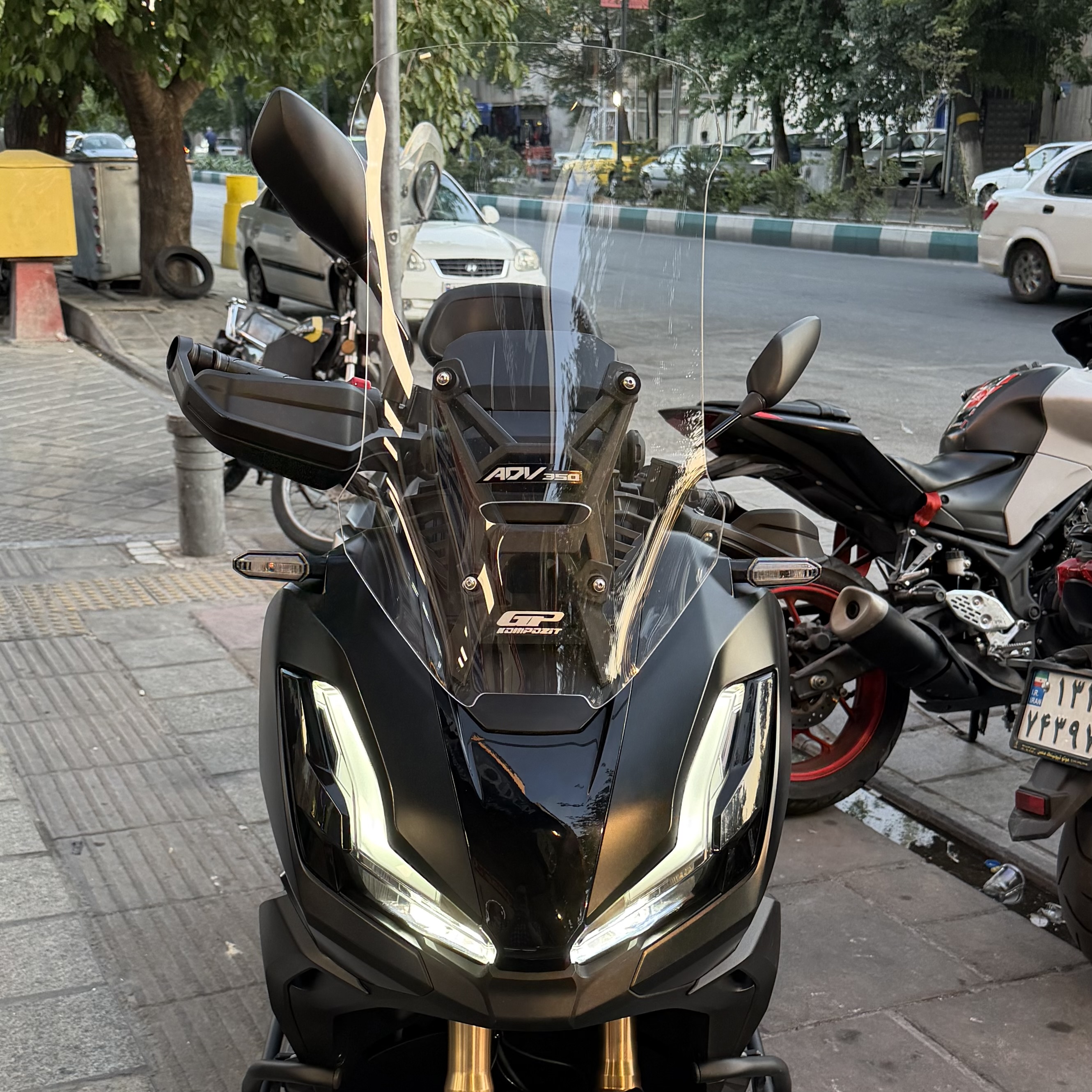 طلق شفاف HONDA ADV350 GP 60cm ساخت ترکیه اصل کد 201837
