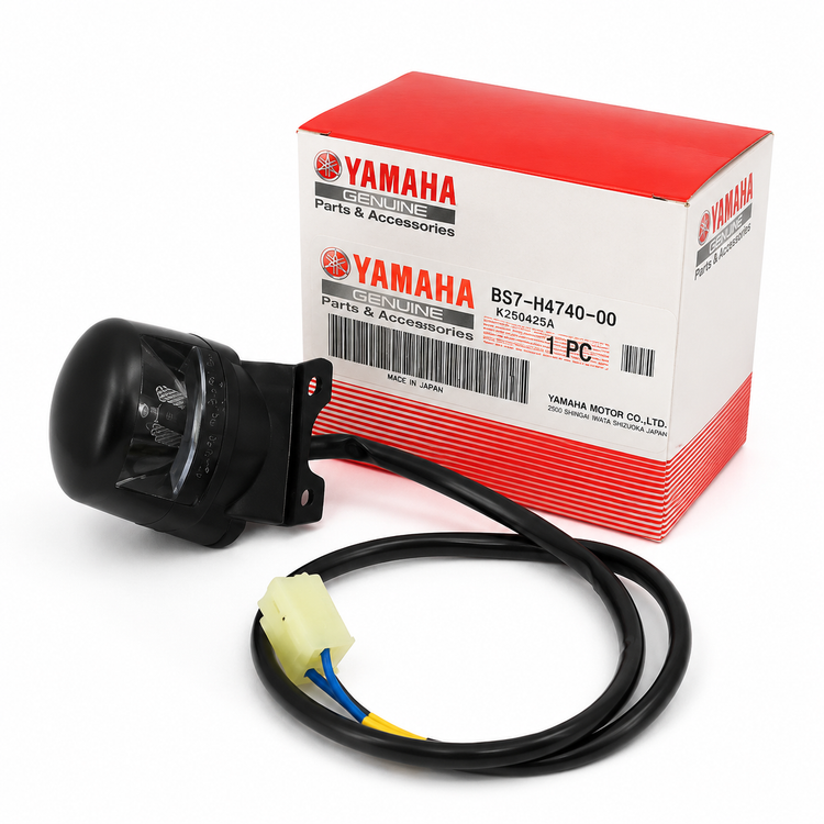 چراغ پلاک YAMAHA R25 / Xmax / Mt 25 ساخت اندونزی اصل کد 200308