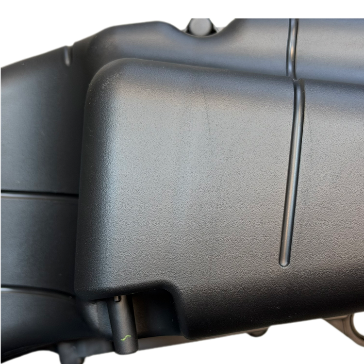 فلاپ درب داخلی هواکش YAMAHA Nmax /Aerox 155ساخت اندونزی اصل کد 201985