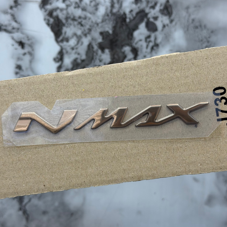 ارم / نوشته سه بعدی YAMAHA Nmax رنگ طلایی / ساخت اندونزی اصل کد 200124
