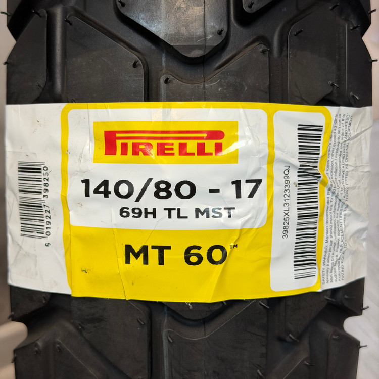 لاستیک پیرلی ادونچر 140/80/17 / ساخت کشور برزیل اصل PIRELLI MT60 کد ۲۰۱۳۲۶