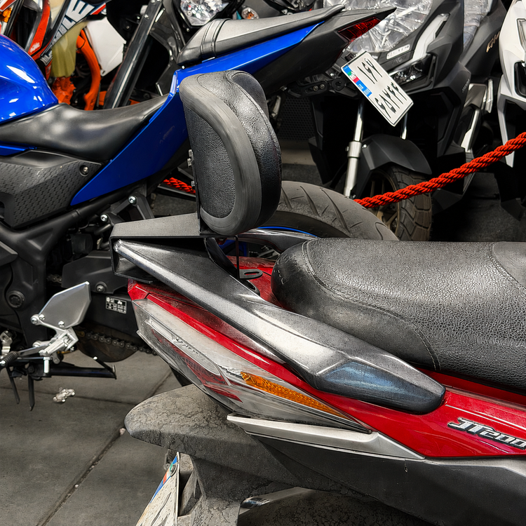 پشت زین / تکیه گاه ترکنشین SYM JT200 ثابت اصل کد کالا 201294