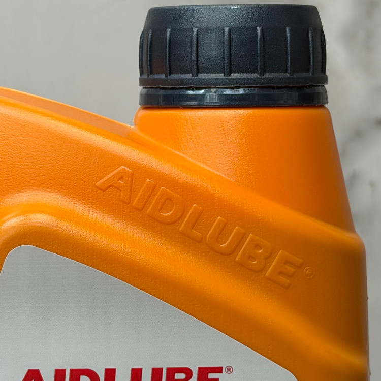 روغن موتور ایدلوب AIDLUBE 20W50 SL مخصوص موتورهای دنده ای تحت لیسانس ایدلوب آلمان اصل کد 202366