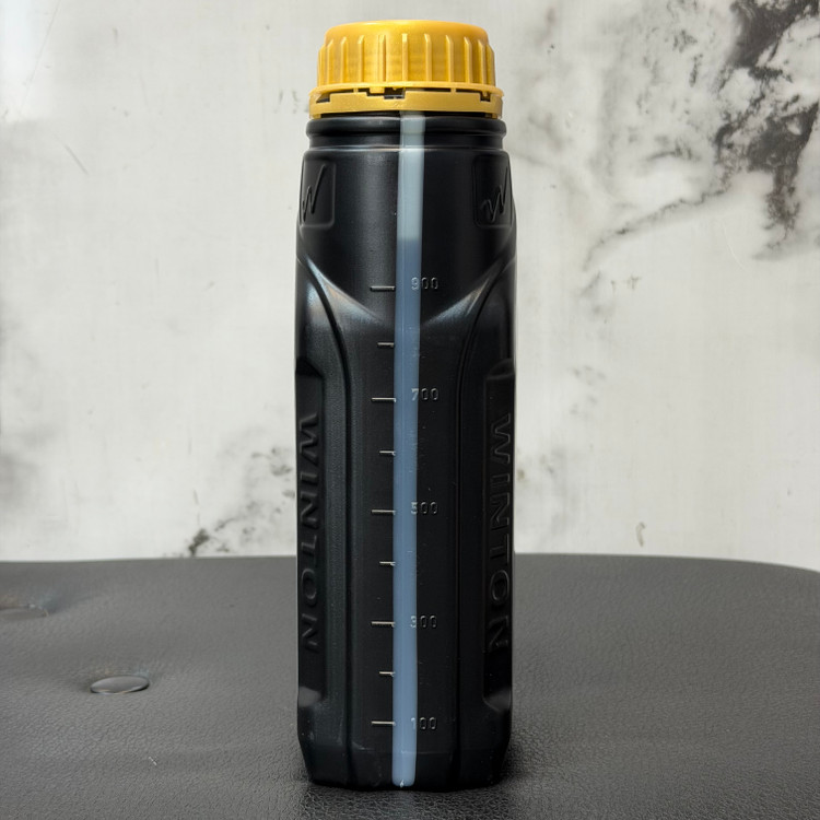 روغن موتور وینتون WINTON 20W50 SL 1.L مخصوص موتور های دنده ای تحت لیسانس کانادا اصل کد 202368