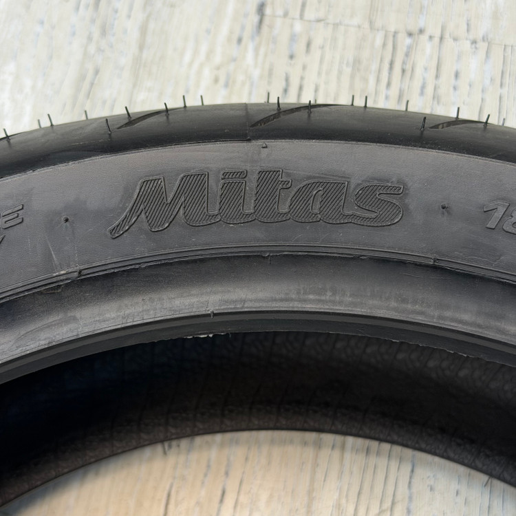 لاستیک میتاس 180/55/17 گل شلوغ تورینگ فورس / MITAS TOURING FORCE SC / ساخت اروپا کشور اسلوونی اصل / مناسب چرخ عقب کد 200593