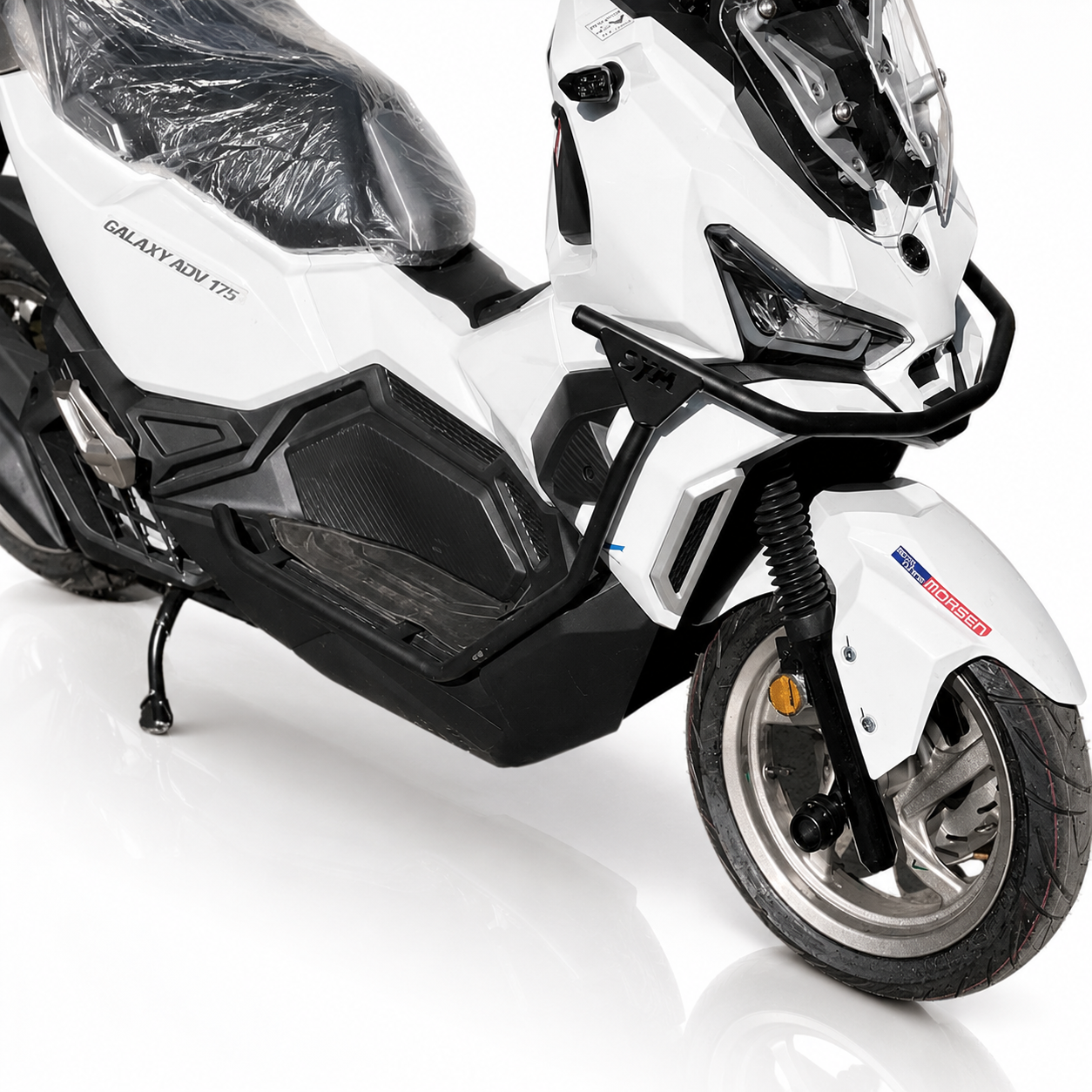 گارد قسمت جلو هاسکی یه تیکه / محافظ بدنه Sym ADV 175 کد 200779