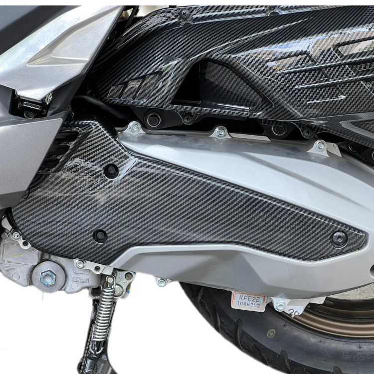 ست فلاپ کربن 9 تیکه HONDA ADV 160 اصل