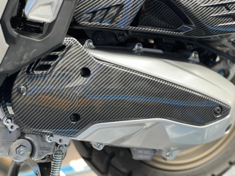 ست فلاپ کربن 9 تیکه HONDA ADV 160 اصل