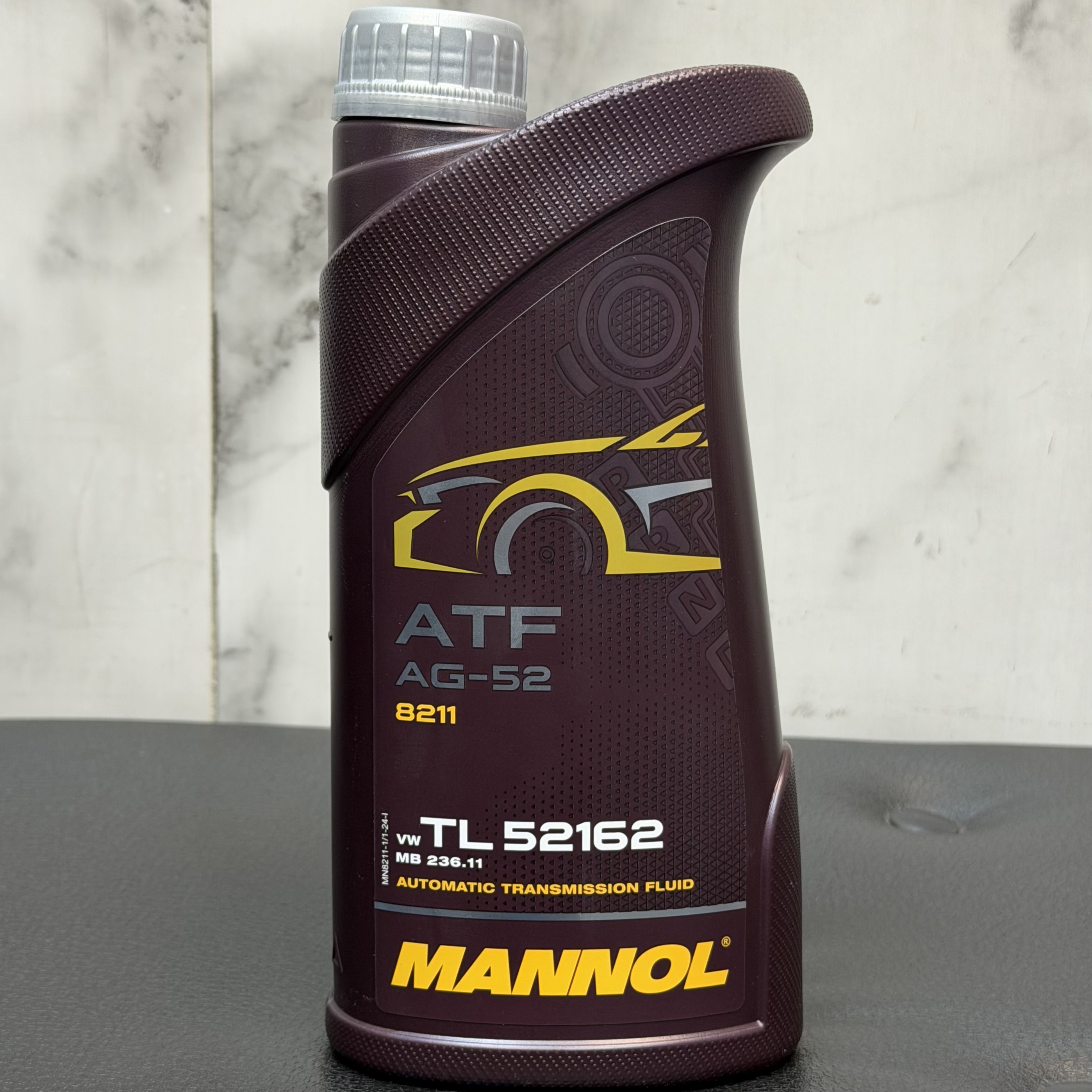 روغن گیربکس خودرو مانول Mannol ATF AG‑52 مناسب گیربکس 4 و 5 سرعته اتوماتیک ساخت آلمان اصل کد 201851