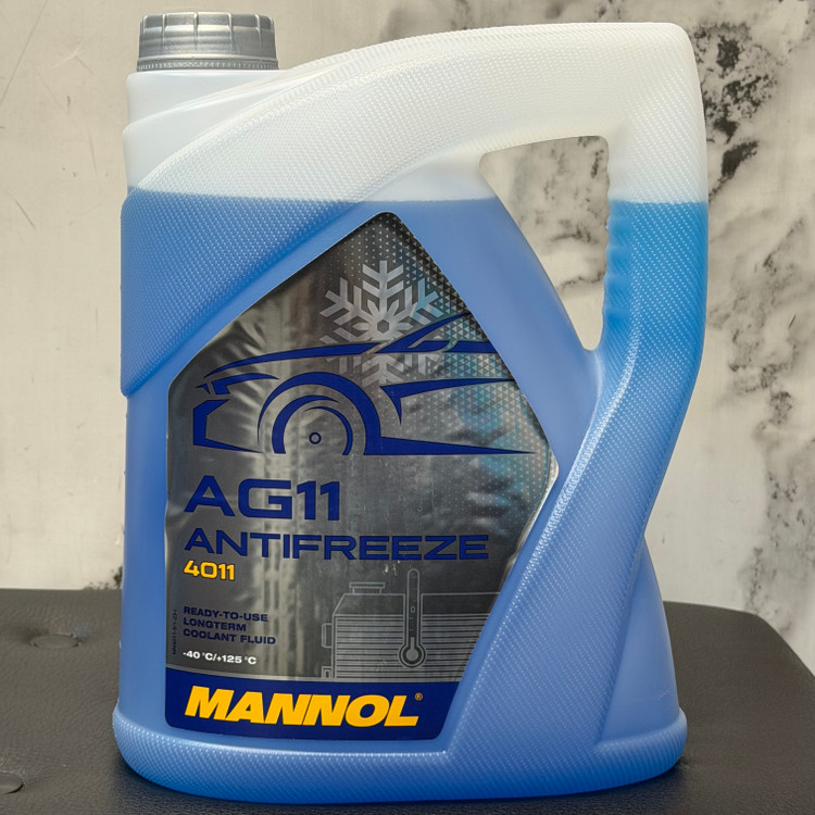 کولانت و ضدیخ ضدجوش خودرو مانول حجم 5 لیتر MANNOL Antifreeze AG11 آبی مدل 4011 ساخت آلمان اصل کد ۲۰۲۴۲۰