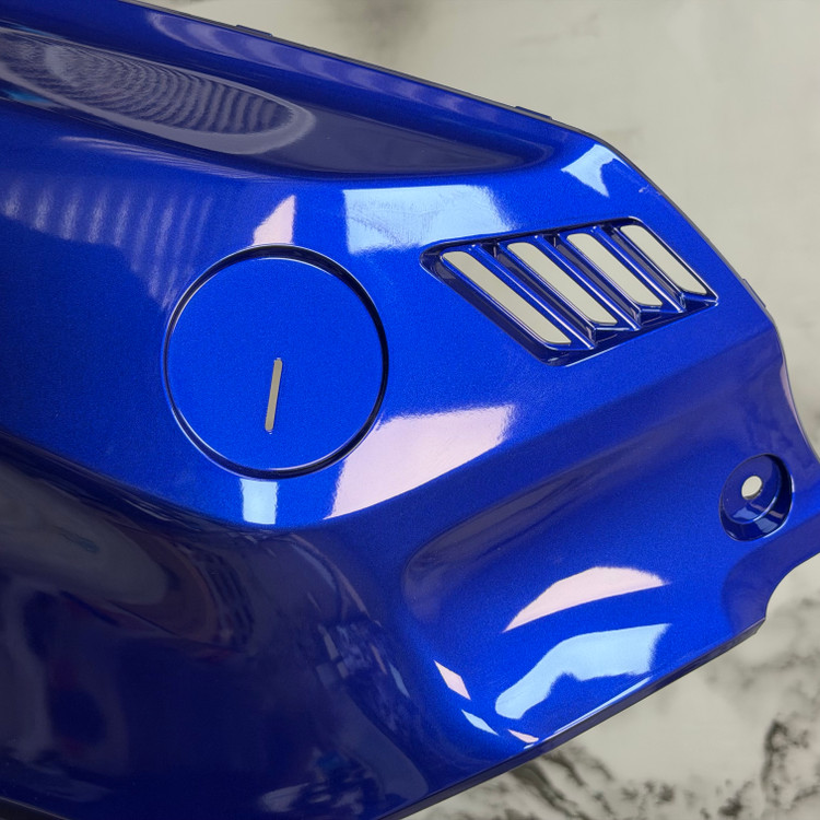 فلاپ بغل باک YAMAHA R15 ابی سمت راست ساخت اندونزی اصل کد 202274