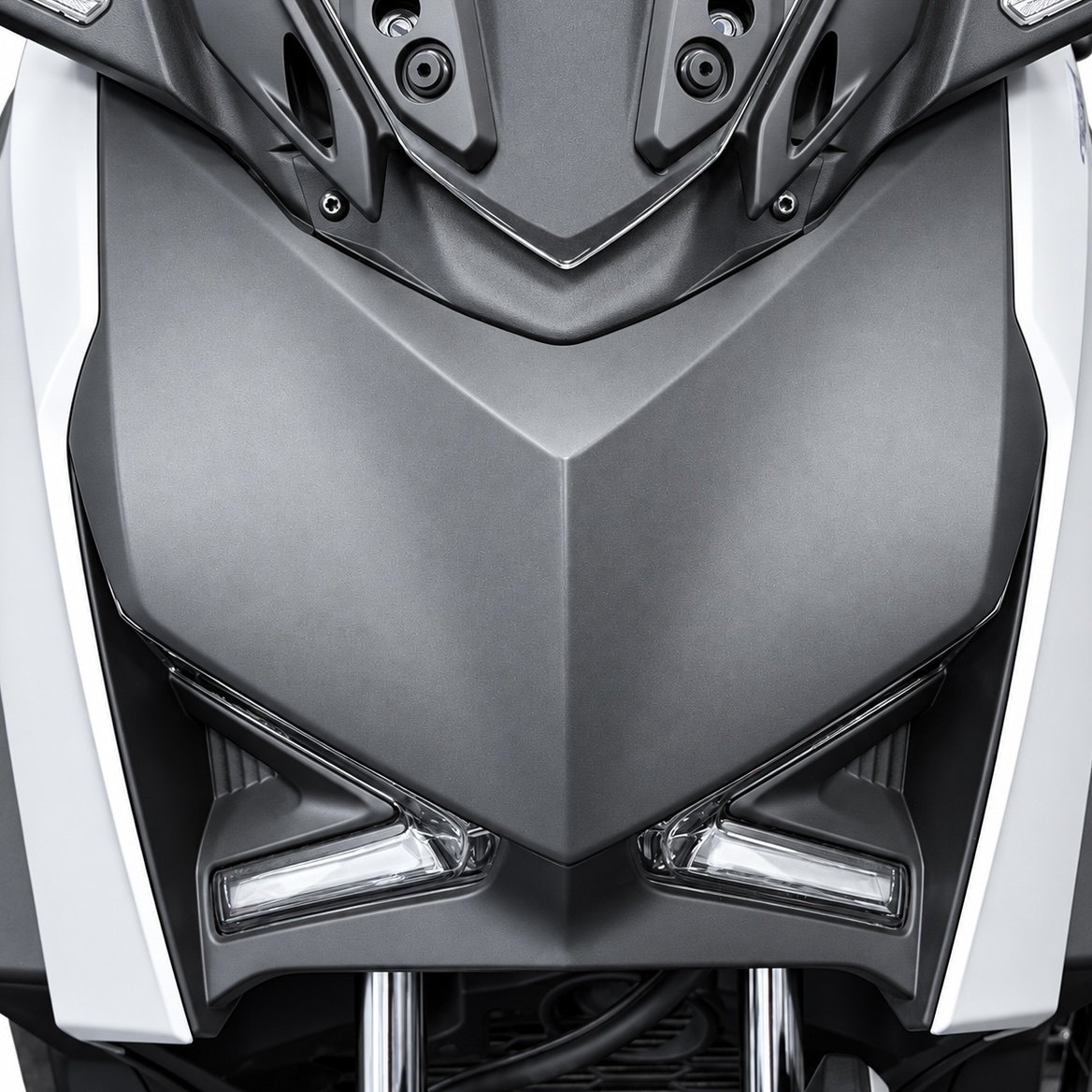 فلاپ بالا چراغ مشکی مات YAMAHA Xmax ساخت اندونزی اصل کد 200225