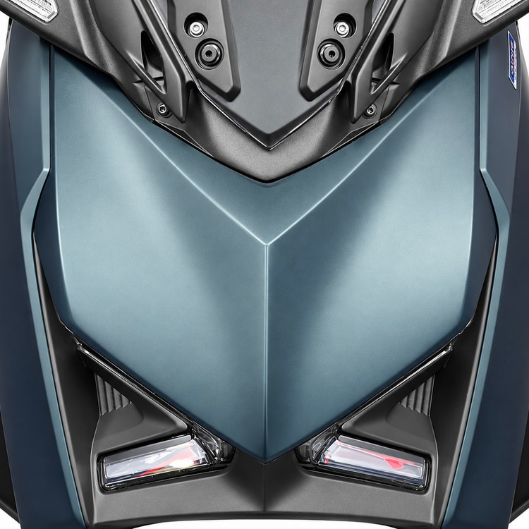 فلاپ بالا چراغ یشمی YAMAHA XmaX ساخت اندونزی اصل کد ۲۰۰۲۴۰