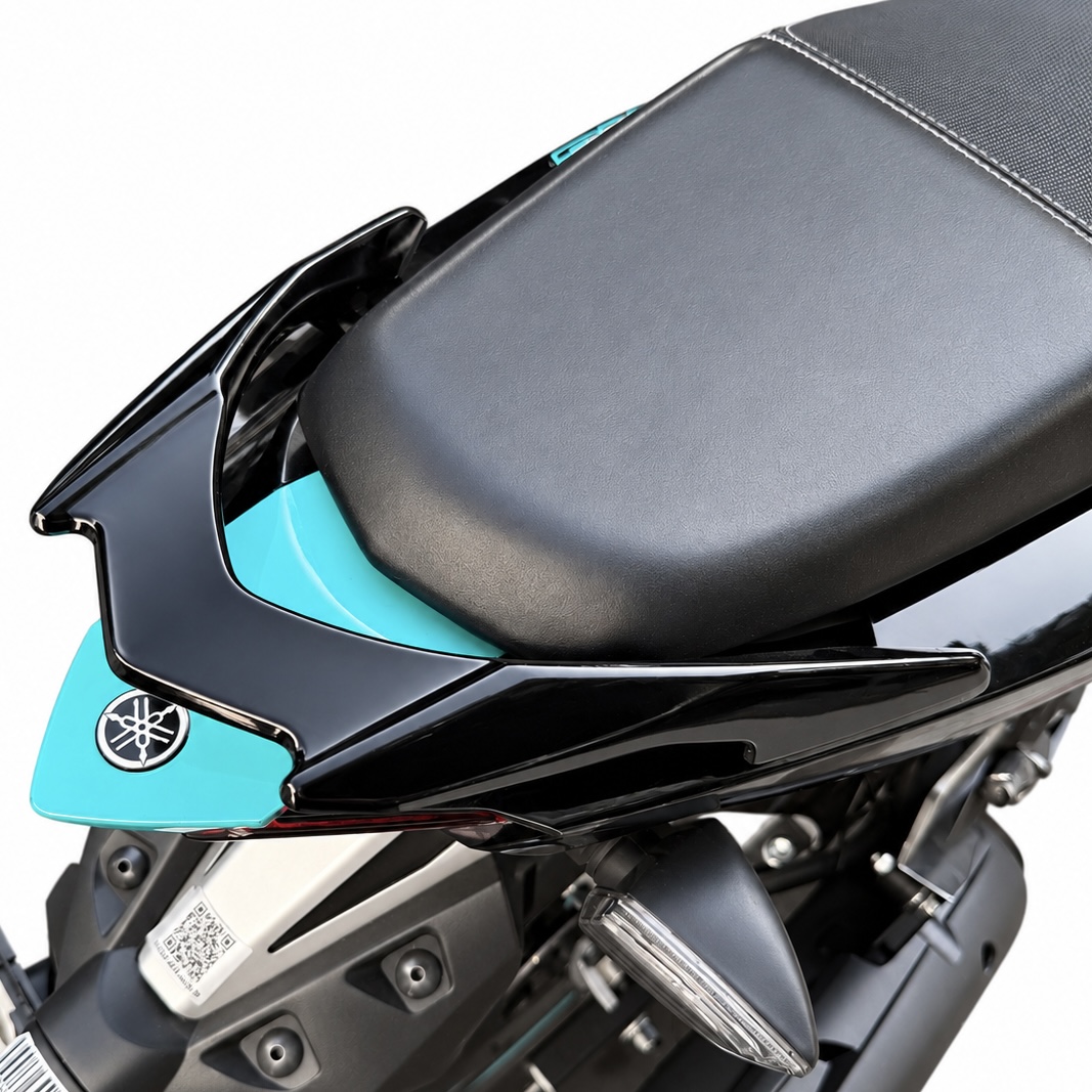 دستگیره عقب / ترکبند YAMAHA Mxking رنگ مشکی ساخت اندونزی اصل کد 201567