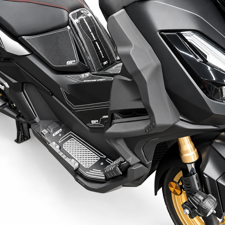 کف پایی اسپرت مشکی هوندا GP KOMPOZIT HONDA ADV350 ساخت ترکیه اصل کد 202146
