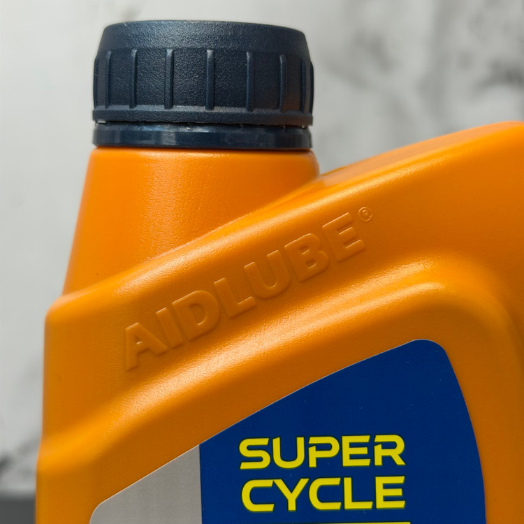 روغن موتور سیکلت ایدلوب AIDLUBE 10W30 SN مخصوص موتورهای اسکوتر تحت لیسانس ایدلوب آلمان اصل کد ۲۰۱۳۸۷