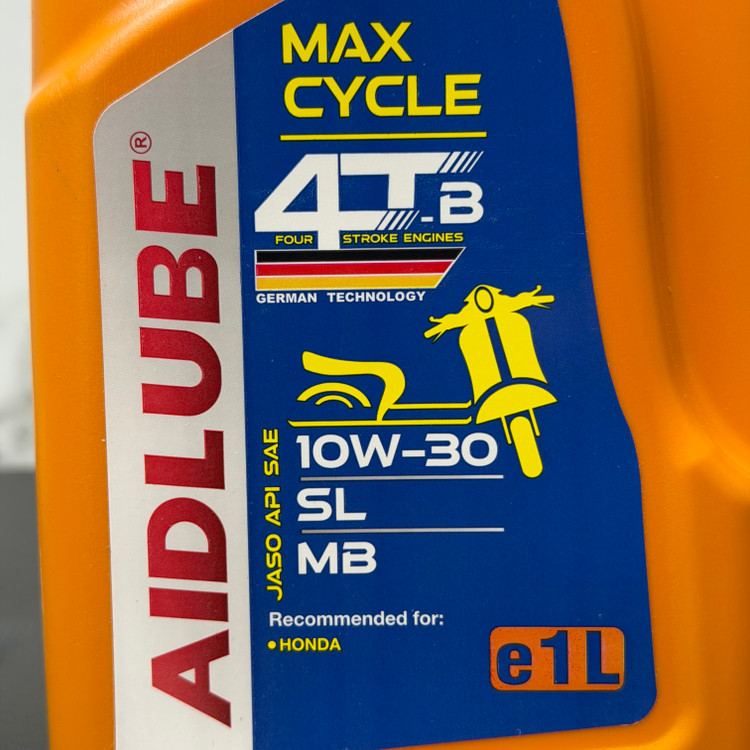 روغن موتور سیکلت ایدلوب AIDLUBE 10W30 SL مخصوص موتورهای اسکوتر نیمه سنتتیک تحت لیسانس ایدلوب آلمان / اصل کد ۲۰۱۳۸۸