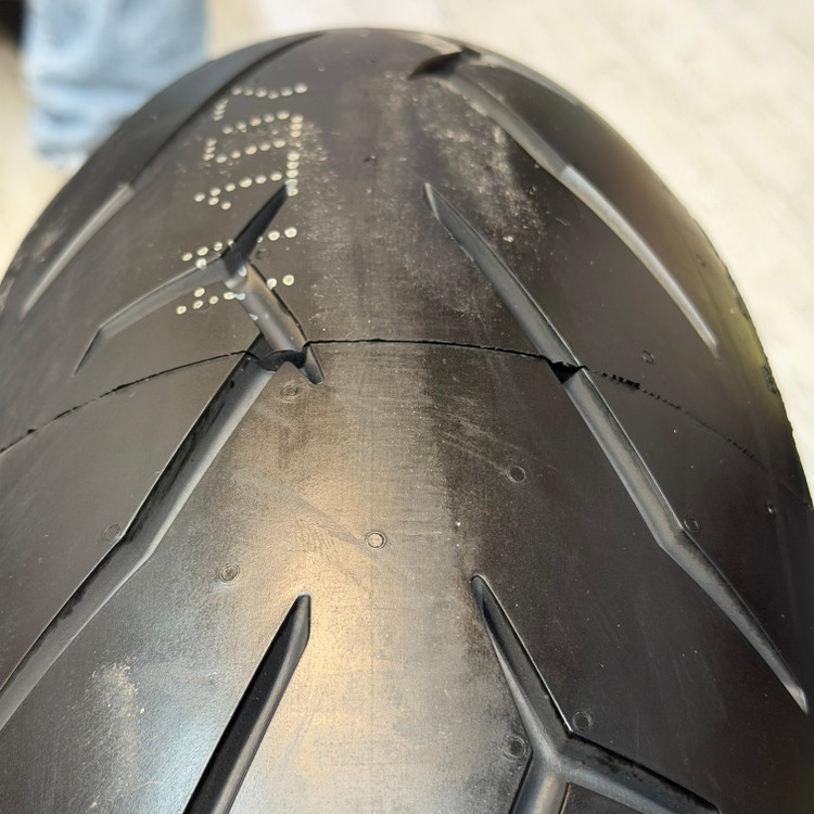 ست لاستیک پیرلی 120/70/17 و 170/60/17 دیابلو روسو 2 اصل PIRELLI DIABLO ROSSO II