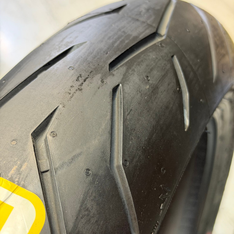 ست لاستیک پیرلی 120/70/17 و 170/60/17 دیابلو روسو 2 اصل PIRELLI DIABLO ROSSO II