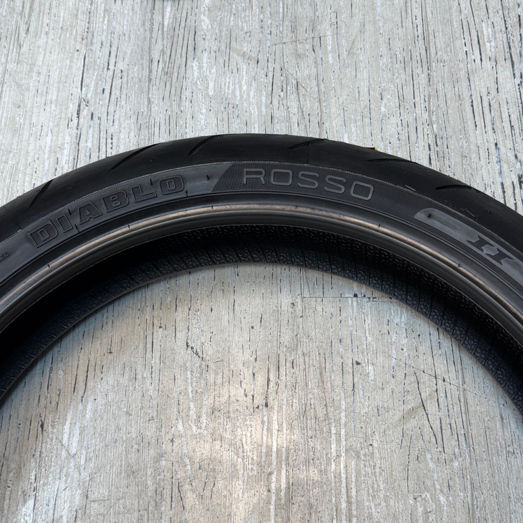 ست لاستیک پیرلی 120/70/17 و 170/60/17 دیابلو روسو 2 اصل PIRELLI DIABLO ROSSO II