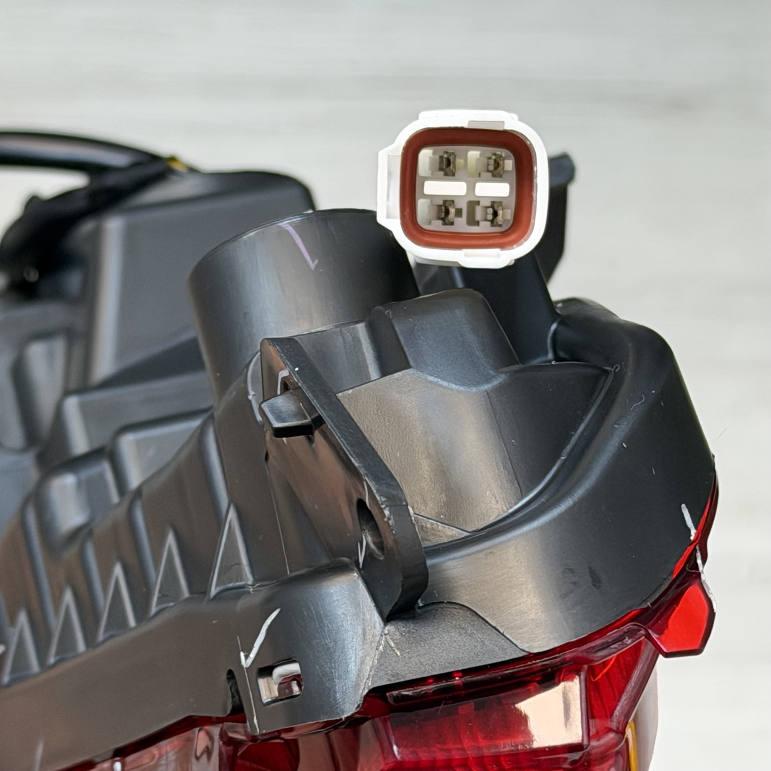 ست خطر عقب سمت چپ و راست YAMAHA Xmax فیس جدید ساخت اندونزی اصل