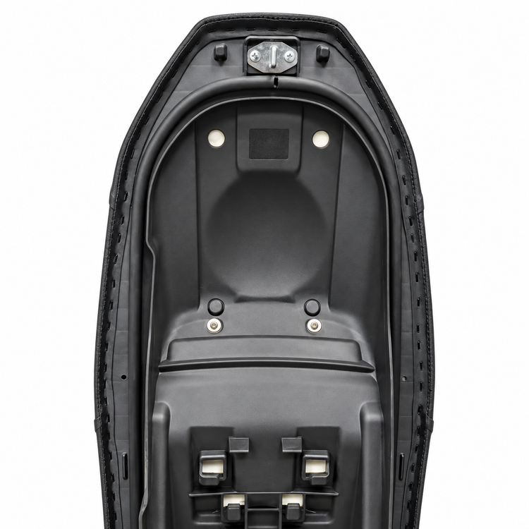 زین اسپرت اسپشیال HONDA ADV 350 پلاک کربن کد 202462